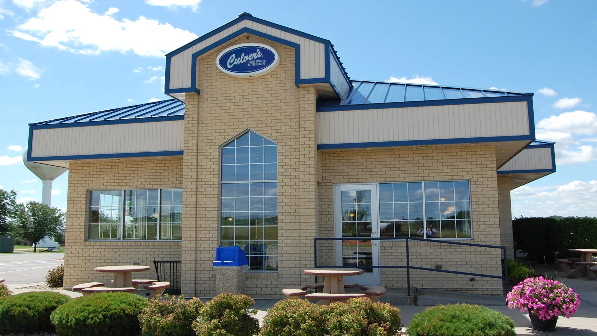 Culver's Waunakee exterior