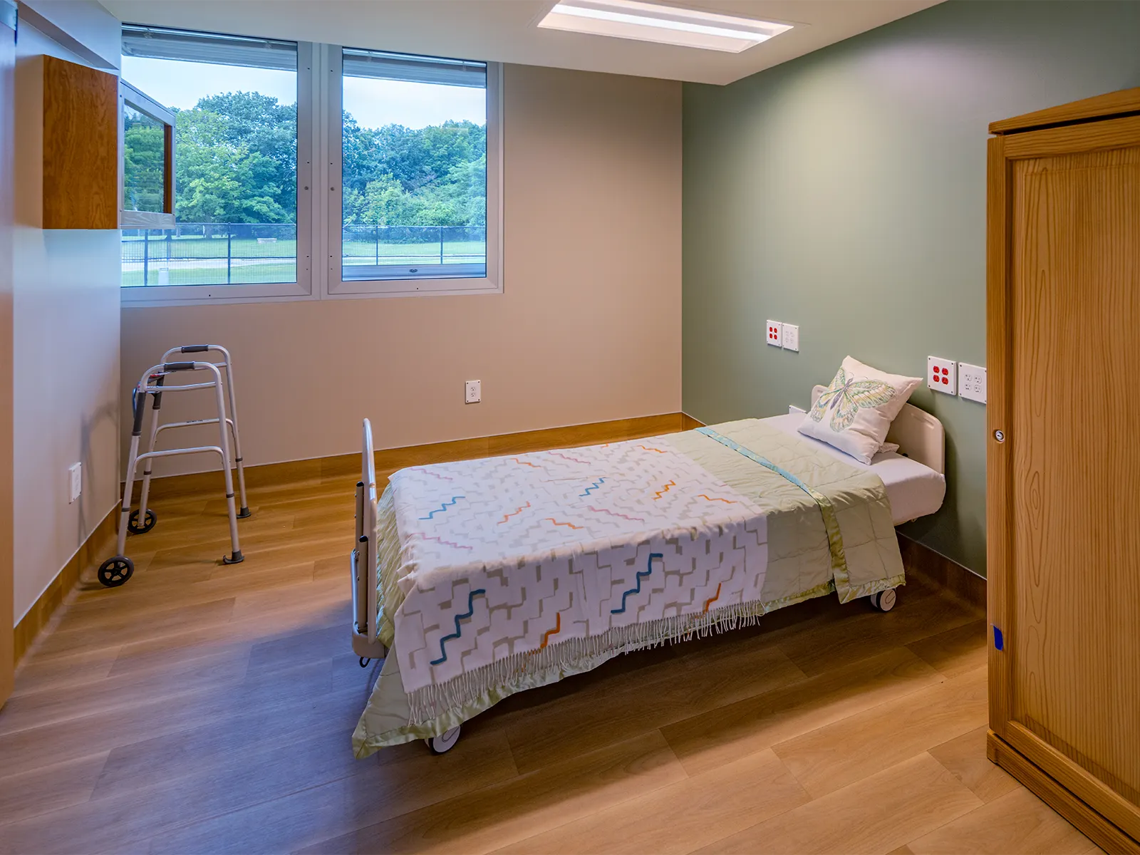 CWC Building 6 - patient room