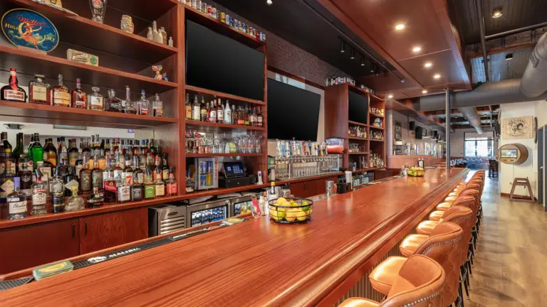 Jack & Jenny's first floor bar